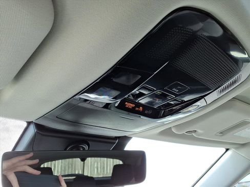 Used 2025 Lexus NX 350h AWD w/ Premium Package image 33