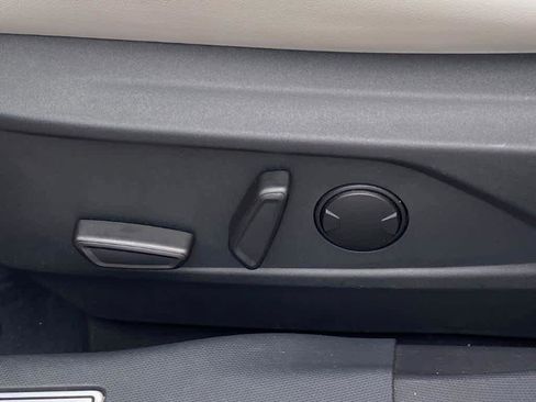 Used 2021 Ford Mustang Mach-E Premium image 15