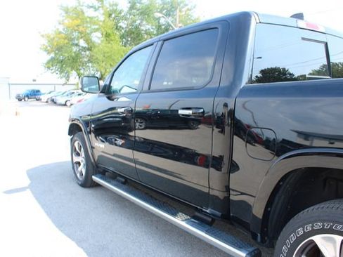 Used 2019 RAM 1500 Laramie AWD/4WD image 47