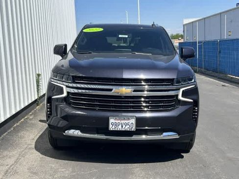 Used 2022 Chevrolet Tahoe LT w/ Luxury Package AWD/4WD image 2