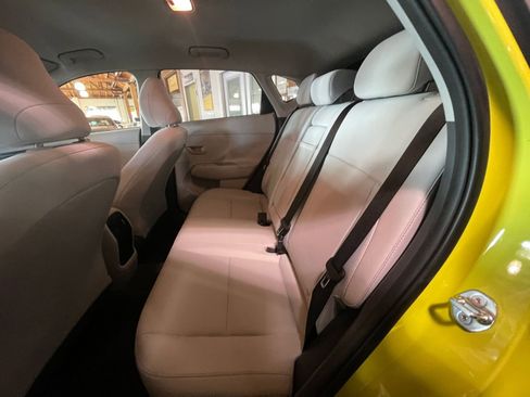 Used 2025 Hyundai Kona SEL image 25