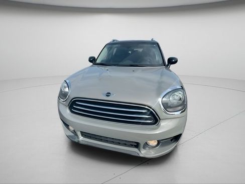 Used 2017 MINI Cooper Countryman FWD image 3