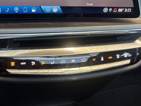 Certified 2024 Cadillac Lyriq Tech RWD image 28