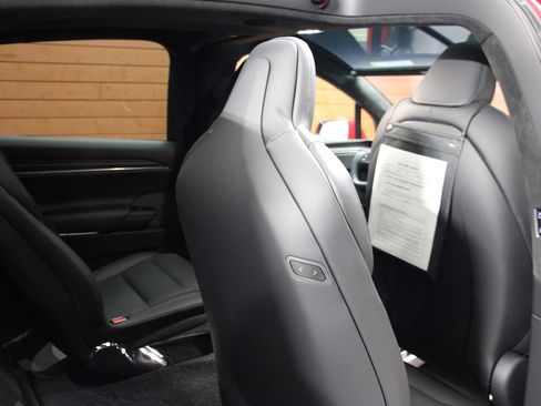 Used 2023 Tesla Model X image 37