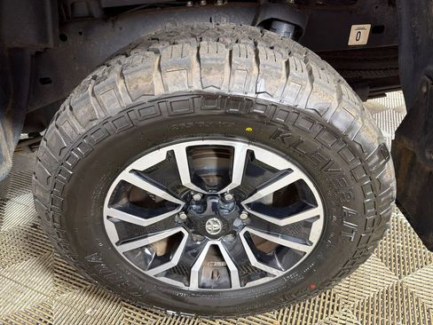 Used 2021 Toyota Tacoma TRD Sport RWD image 16