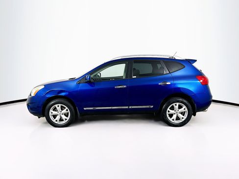Used 2011 Nissan Rogue SV w/ Premium Pkg FWD image 4