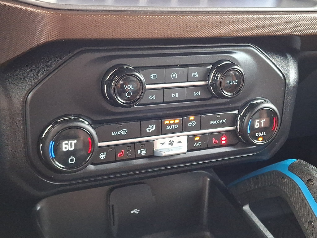 Used 2023 Ford Bronco Outer Banks AWD/4WD image 17