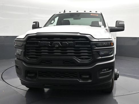 New 2026 RAM 3500 Tradesman AWD/4WD image 6
