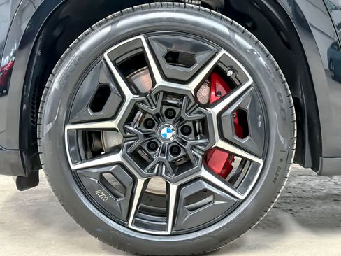 Used 2023 BMW XM AWD/4WD image 27