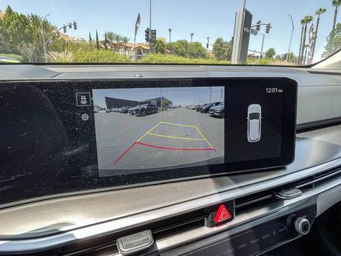 Certified 2025 Kia Sorento EX FWD image 26