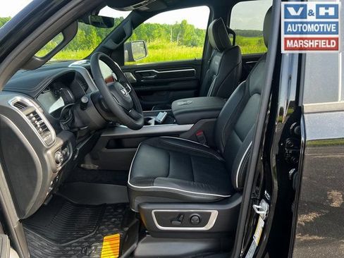 Used 2025 RAM 1500 Laramie AWD/4WD image 11