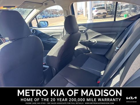 Used 2021 Nissan Versa S image 18