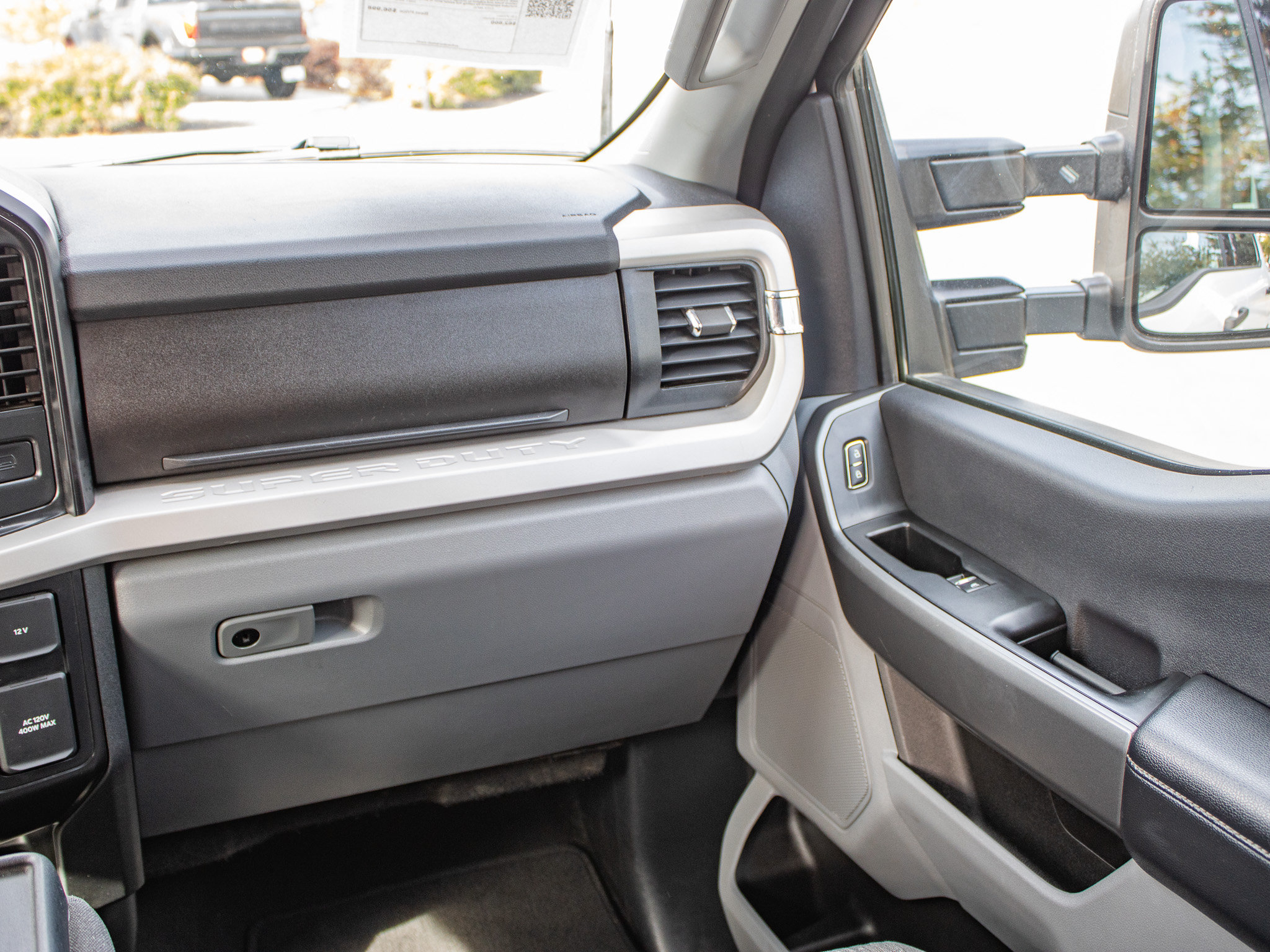Used 2025 Ford F250 XLT AWD/4WD image 46