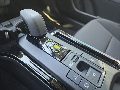 Used 2026 Toyota Prius LE image 21