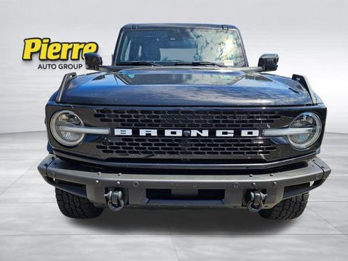 Used 2022 Ford Bronco Outer Banks AWD/4WD image 2