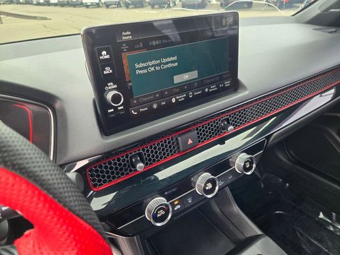 Used 2023 Honda Civic Si image 17