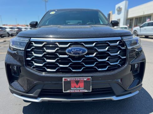 New 2025 Ford Explorer Platinum w/ LUX Leather Package image 9