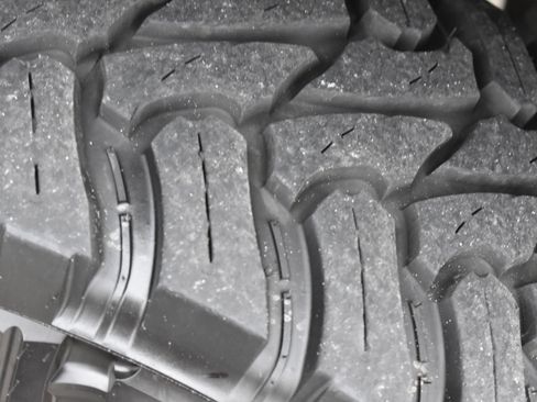 Used 2018 RAM 2500 Power Wagon w/ Leather & Luxury Group image 11