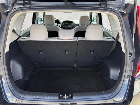 Used 2022 Kia Soul LX FWD image 7