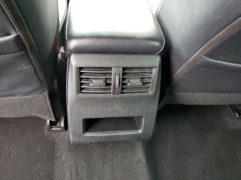 Used 2023 Mitsubishi Outlander SE Black Edition image 12