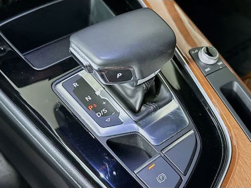 Used 2020 Audi A4 2.0T Premium w/ Convenience Package image 19