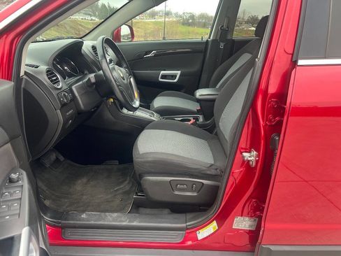 Used 2014 Chevrolet Captiva Sport LS image 12