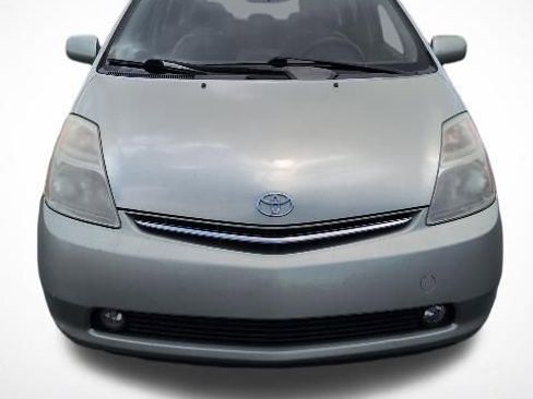 Used 2009 Toyota Prius Touring FWD image 2