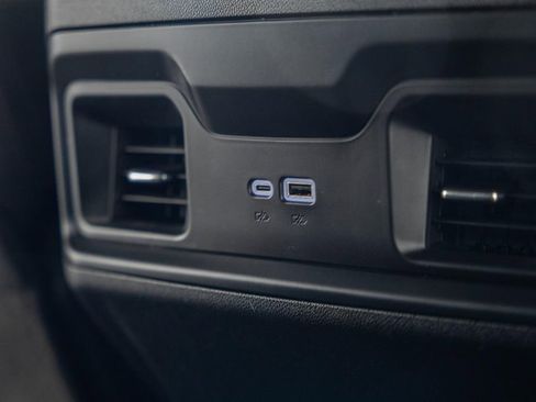 Used 2024 Chevrolet Silverado 1500 RST w/ Z71 Off-Road Package image 34