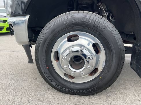 Used 2024 Ford F350 Lariat w/ Lariat Ultimate Package image 32