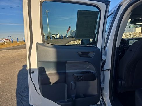 Used 2022 Ford Maverick XL image 19