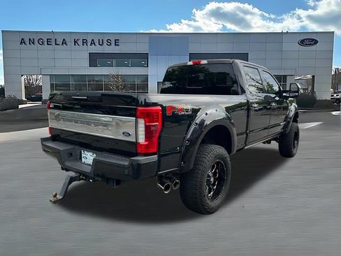 Used 2019 Ford F250 Platinum w/ Platinum Ultimate Package AWD/4WD image 7