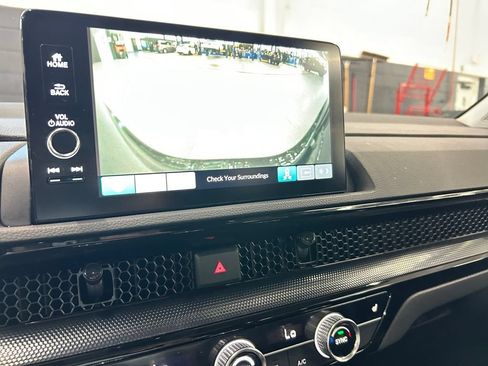 Used 2024 Honda CR-V EX-L image 25