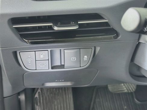 Used 2024 Kia EV6 Wind RWD image 16
