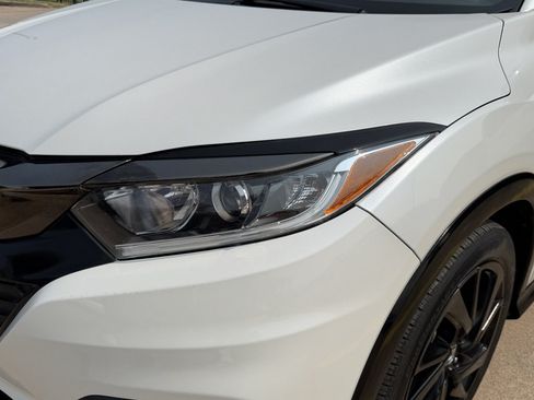 Used 2022 Honda HR-V Sport image 27