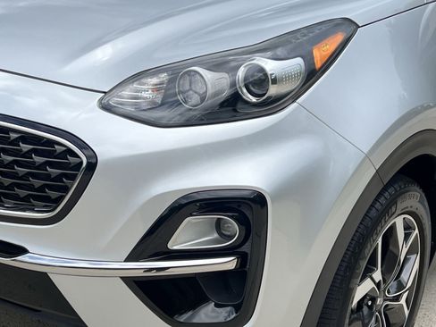 Used 2020 Kia Sportage EX AWD/4WD image 12
