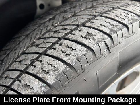 Certified 2021 GMC Terrain SLE w/ Driver Convenience Package image 13