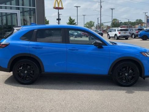 Used 2026 Honda HR-V Sport image 2