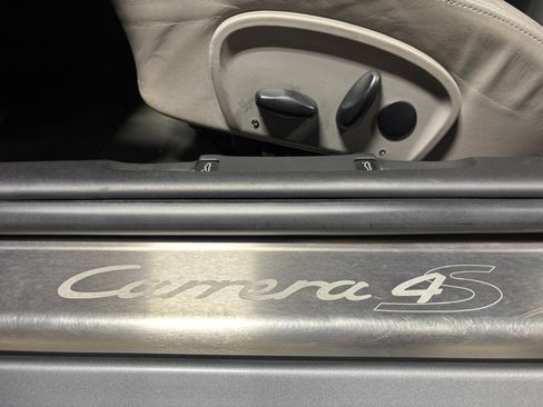 Used 2003 Porsche 911 Carrera 4S AWD/4WD image 14