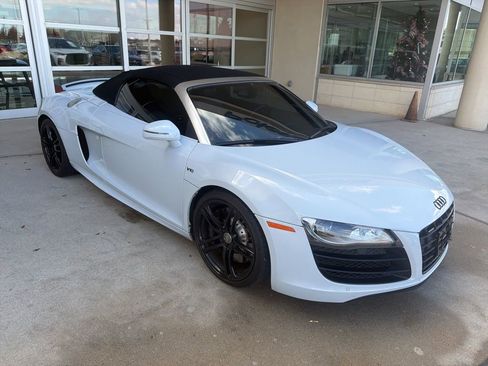 Used 2012 Audi R8 V10 image 4