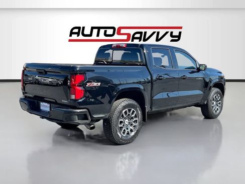 Used 2024 Chevrolet Colorado Z71 w/ Z71 Convenience Package 2 AWD/4WD image 7