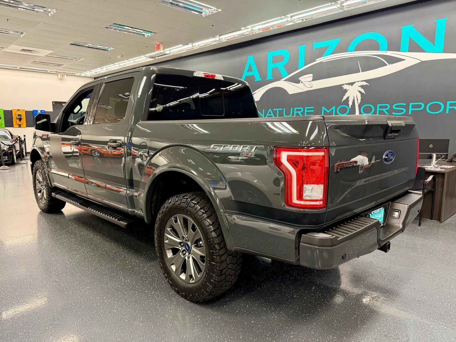 Used 2017 Ford F150 XLT w/ Equipment Group 302A Luxury AWD/4WD image 7