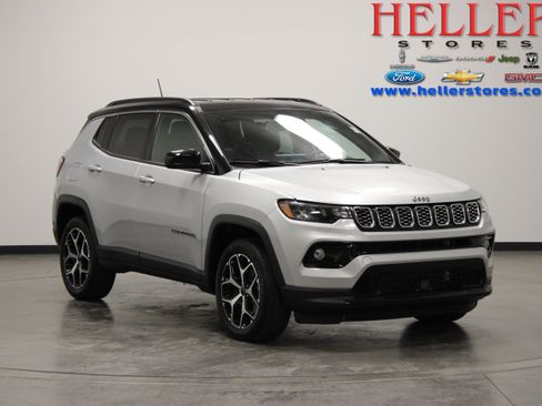 Used 2025 Jeep Compass Limited AWD/4WD image 1