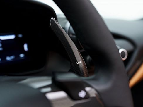 Used 2022 Ferrari F8 Tributo image 75