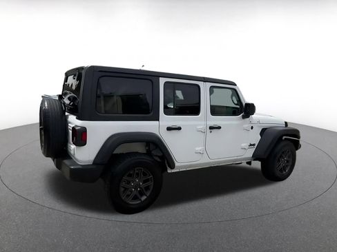 Used 2025 Jeep Wrangler Unlimited Sport AWD/4WD image 12