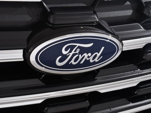 New 2026 Ford Explorer Active w/ Active Comfort Package AWD/4WD image 22