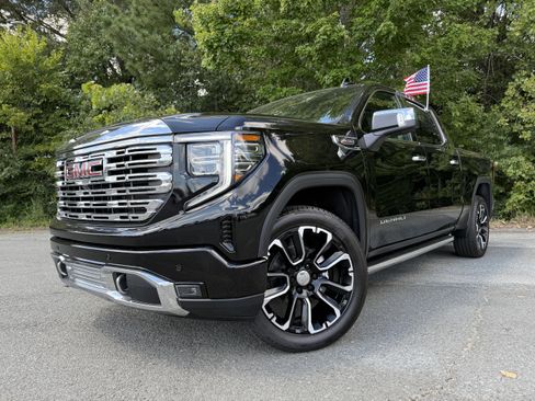 New 2025 GMC Sierra 1500 Denali w/ Denali Reserve Package image 10