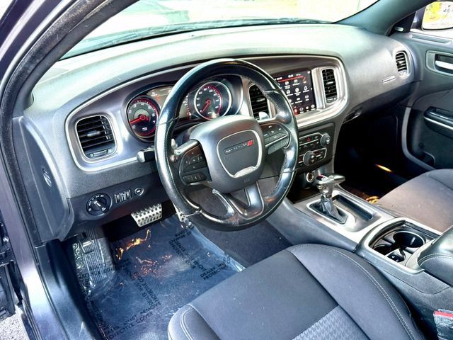 Used 2019 Dodge Charger R/T RWD image 8