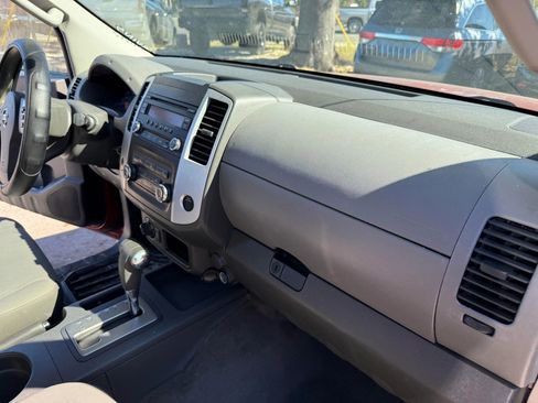 Used 2014 Nissan Xterra X image 36