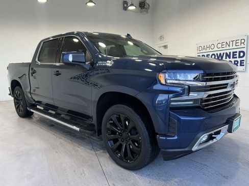 Used 2022 Chevrolet Silverado 1500 High Country image 2
