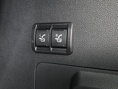 New 2026 Toyota Sequoia Platinum image 10